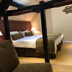 Hall Gospodarstwo wiejskie Moresby