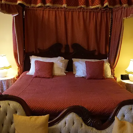 Casa de Campo Hall Moresby