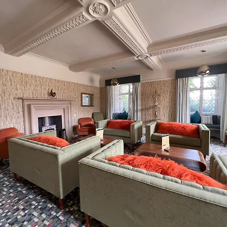 Hall Casa de Campo Moresby